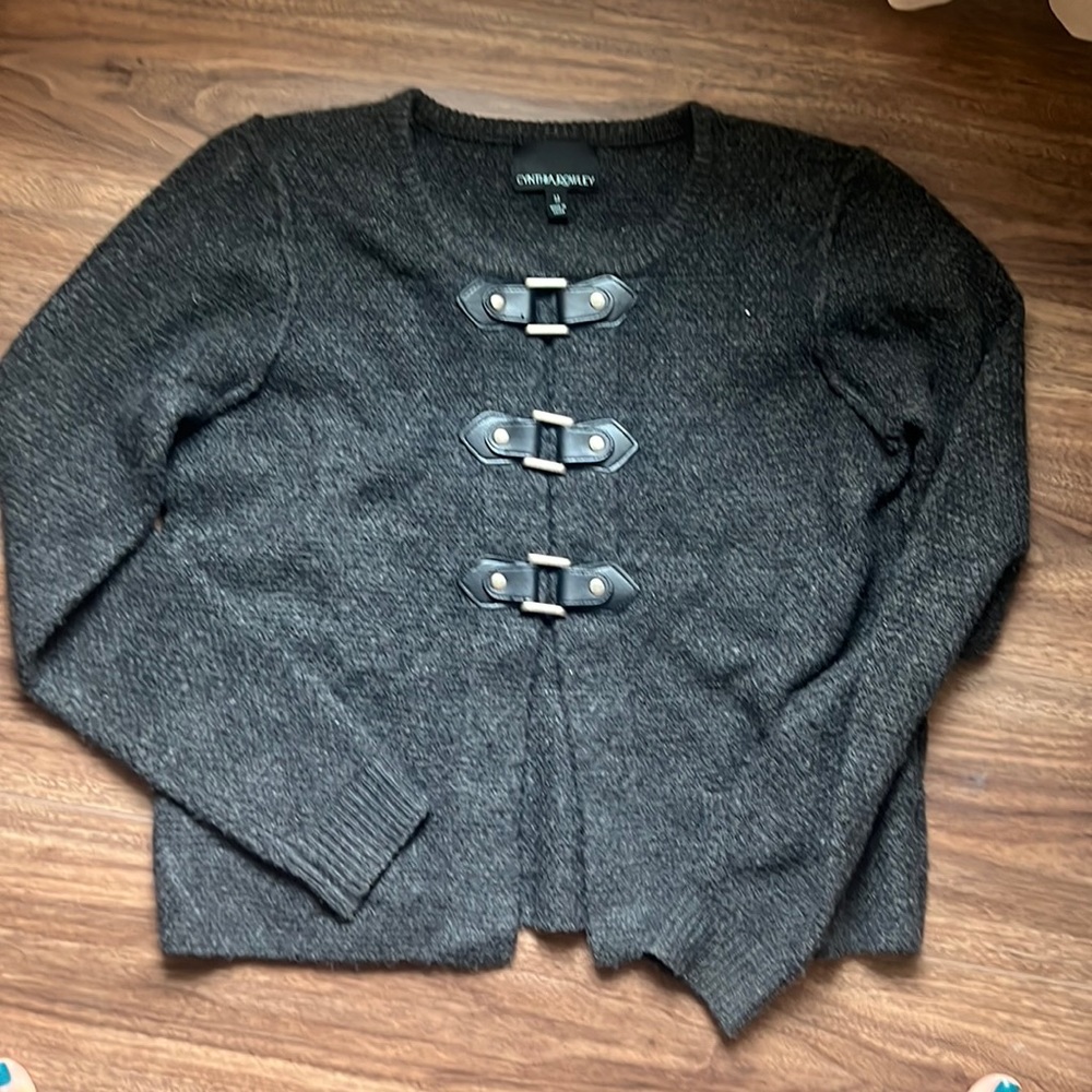 Grey sweater